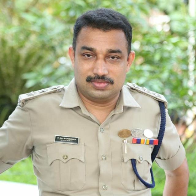 ഡി വൈ എസ് പി  പി. ബാലകൃഷ്ണൻ 