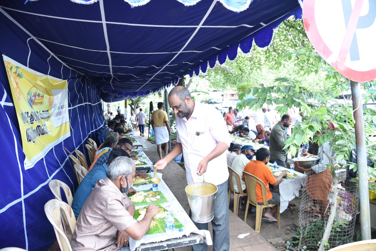 kanhangad-nanma-maram  നന്മമരം മരം കാഞ്ഞങ്ങാട്